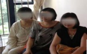 深圳富人圈流行成人吃人奶 奶妈喂奶真实图片曝光 深圳富人圈流行成人吃人奶 奶妈喂奶真实图片曝光