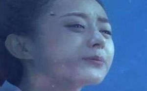 女星落水素颜照大比拼，哪一位美到极致？