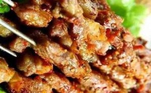 自制羊肉串怎么做？芝香羊肉串的做法大全