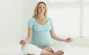 孕期科学练瑜伽 有助于孕妈妈顺利分娩 孕期科学练瑜伽 有助于孕妈妈顺利分娩