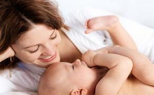 怎么样判断宝宝呛奶有没有吸到肺里