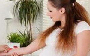 孕期皮肤瘙痒怎么回事 原因分析及解决对策