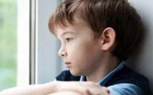 如何识别和判断孩子有没有患自闭症 