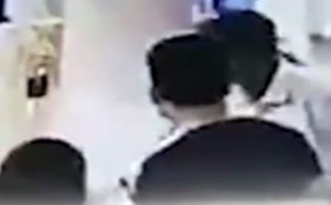 印度女子头部爆炸死亡 是什么原因引起爆炸的？