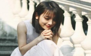 那晚隔壁的女孩来找我后 老婆装摄像头来监视我