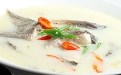 孕妇食谱：鲫鱼姜仁汤和大枣桂圆粥的做法